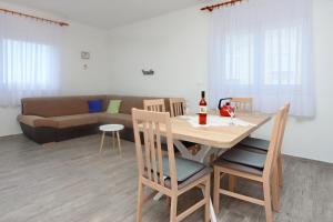 Apartments by the sea Potocnica, Pag - 21446