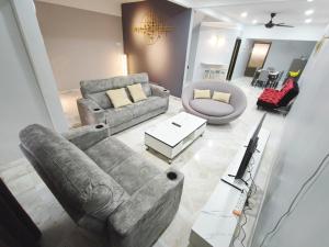 TB HOMESTAY Tasek klebang(taman bertuah) 10pax wifi