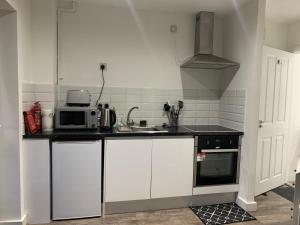 Cosy B1 Studio Apartment