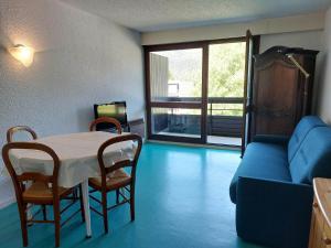 Appartement cosy à Autrans, balcon et parking, à 500m du centre - FR-1-737-11