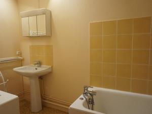 Appartement 6 pers, balcon, animaux admis, proche ski - FR-1-737-35