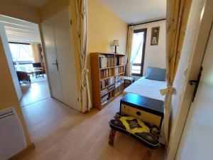 Appartement 2 étoiles à Autrans pour 3 pers, près centre et ski, parking - FR-1-737-45