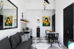 Martini Beachside Villa 4