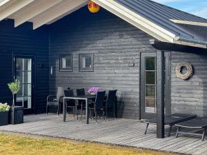 obrázek - 6 person holiday home in Hadsund