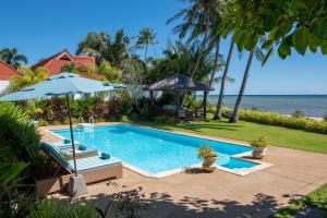 Beachfront 3 Bedroom Villa