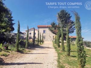 Maisons de vacances Gite La Gimond, 5 pieces, 8 personnes - FR-1-496-264 : photos des chambres