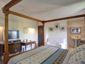 Maisons de vacances Gite La Gimond, 5 pieces, 8 personnes - FR-1-496-264 : photos des chambres