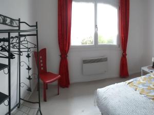 Maisons de vacances Gite Chassey-Beaupre, 4 pieces, 6 personnes - FR-1-585-101 : photos des chambres