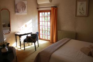 Hotels La Passiflore : photos des chambres