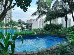 Elysia Park Residence Medini by Stayrene