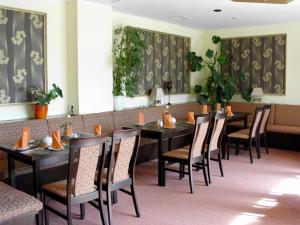 Mucha OHG Hotel Sembziner Hof