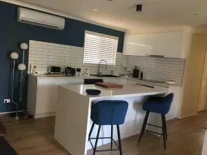 House of Hearts - Kongwak