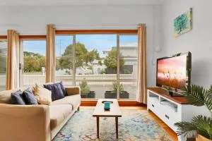 Minnamurra Retreat - Dunmore