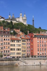 Hotels Logis Lyon Est Porte de l'Ain : photos des chambres