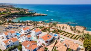 Beach Front Aqua Marina by Ezoria Villas