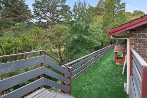 Hills Serenity w Private Creek