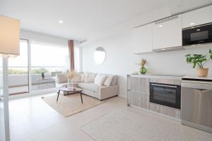 Global Properties, Moderno apartamento con terraza en Gran Canet
