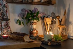 Siedlisko Wiłkupie, Dom nad stawem