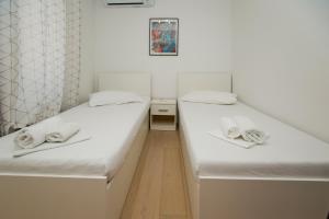 Lukas Lodge Guesthouse & Hostel