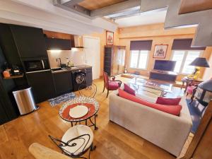 Appartements Beau et vaste duplex plateau Angouleme : photos des chambres