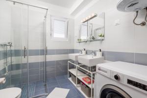 Sailor's nest apartment 