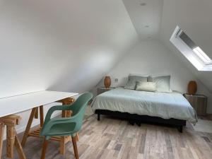 Les GITE st Nicolas La campagne a 5 min de la mer!