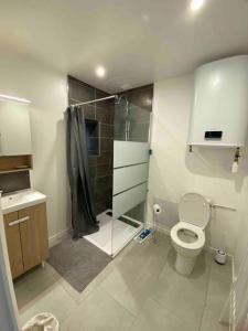 Les GITE st Nicolas La campagne a 5 min de la mer!