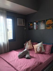 Simple & Cozy 1 Bedroom US Embassy, Roxas Blvd, Ermita, Manila