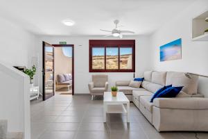 MEDANO4YOU La Jaquita Terrace Holiday Home