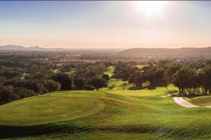 Maisons de vacances Maison dans le domaine du golf : photos des chambres