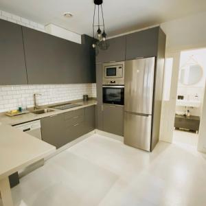 Charming Colón by SharingCo