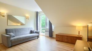 Morskie Oko, Sun & Snow