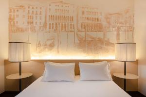 Deluxe King Room room in Hyatt Centric Murano Venice