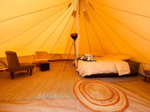 Tentes de luxe Glamping moustache : photos des chambres