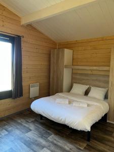 Chalets Chalet avec spa, Au Bois Quartois : Chalet 2 Chambres