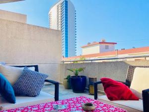 Sky Apartment planta última, gran terraza en techo, 5 minutos de la playa