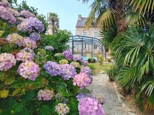 Maisons de vacances Le Manoir de KEROFIL : Maison 1 Chambre