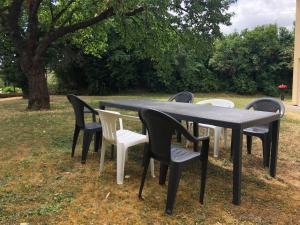 Maisons de vacances SFK -Maison Moderne-Jardin-Parking-10mn Strasbourg : photos des chambres