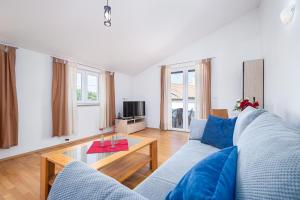 Apartment Ankica B4+2 with private parking place & WiFi