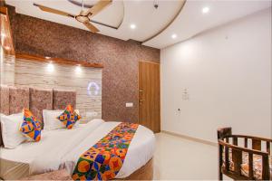 FabHotel Meridian Inn
