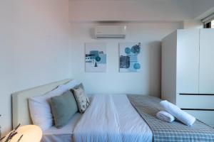 Burst Studio W Balcony in Larnaca