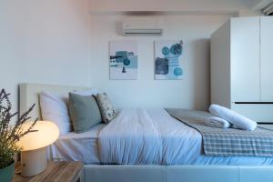 Burst Studio W Balcony in Larnaca