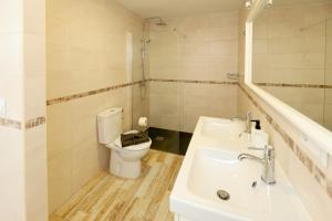 Bella, modern 4 bed Playa Blanca