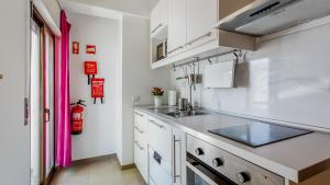 LovelyStay - Sweet Algarvian Escape