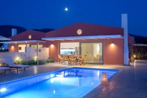 Avraam Sunset Villas with Private Heated Pools