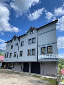 Apartments & Rooms Brijest