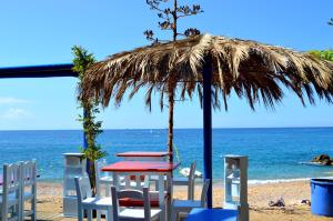 Studios Sol y mar avec Piscine