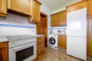 Chalet a pie Cala Forn con piscina