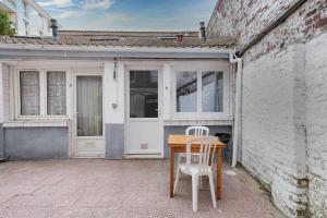 Appartements Les Prairies - Studio en plein centre de Calais : photos des chambres