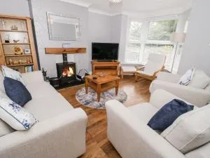 1 River View Terrace - Llansantffraid Glan Conwy